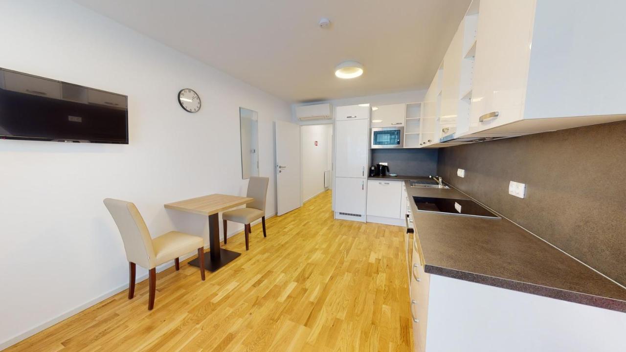 Alon Homes Vienna - Premium City Center Apartments Exteriör bild