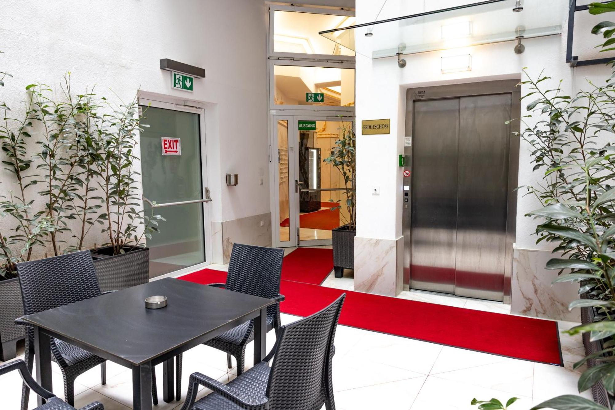 Alon Homes Vienna - Premium City Center Apartments Exteriör bild